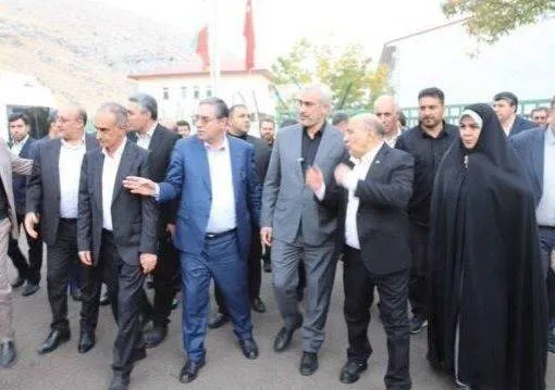 بازدید وزیر اقتصاد از گمرک مسافری و باری بازرگان ماکو