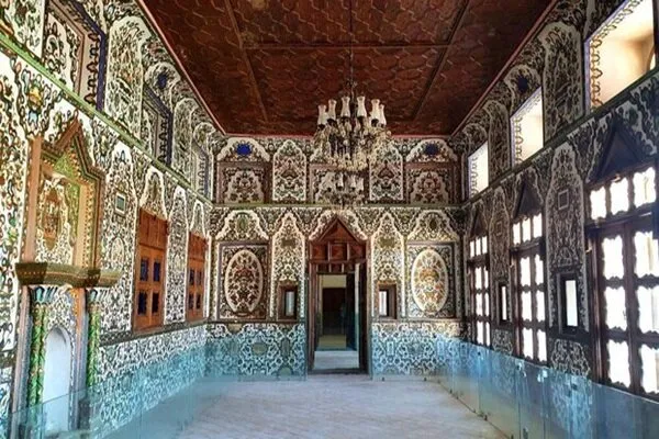 بازدید از قلعه چالشتر در روز چهارشنبه رایگان است