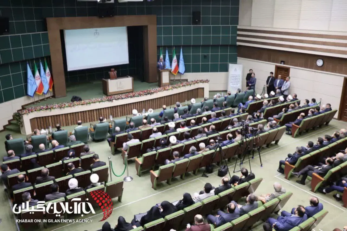 استاندار در مراسم تکریم و معارفه رئیس‌کل دادگستری گیلان:ظرفیت‌های قانونی دستگاه قضا در مسیر تسهیل امور مردم بکار گرفته شود