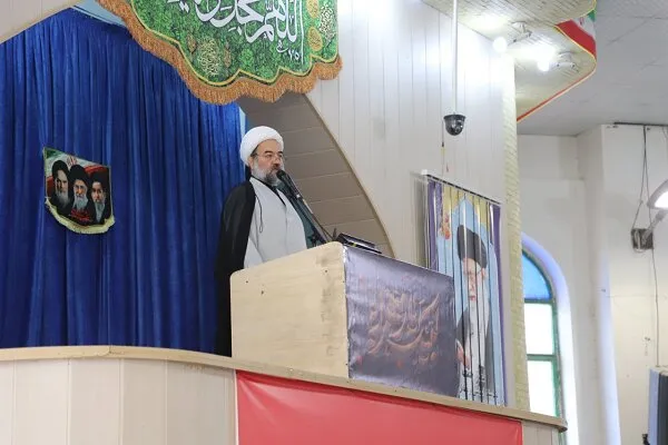 امام جمعه زاهدان: مقابله با فساد را به بعد از جنگ موکول نکنید