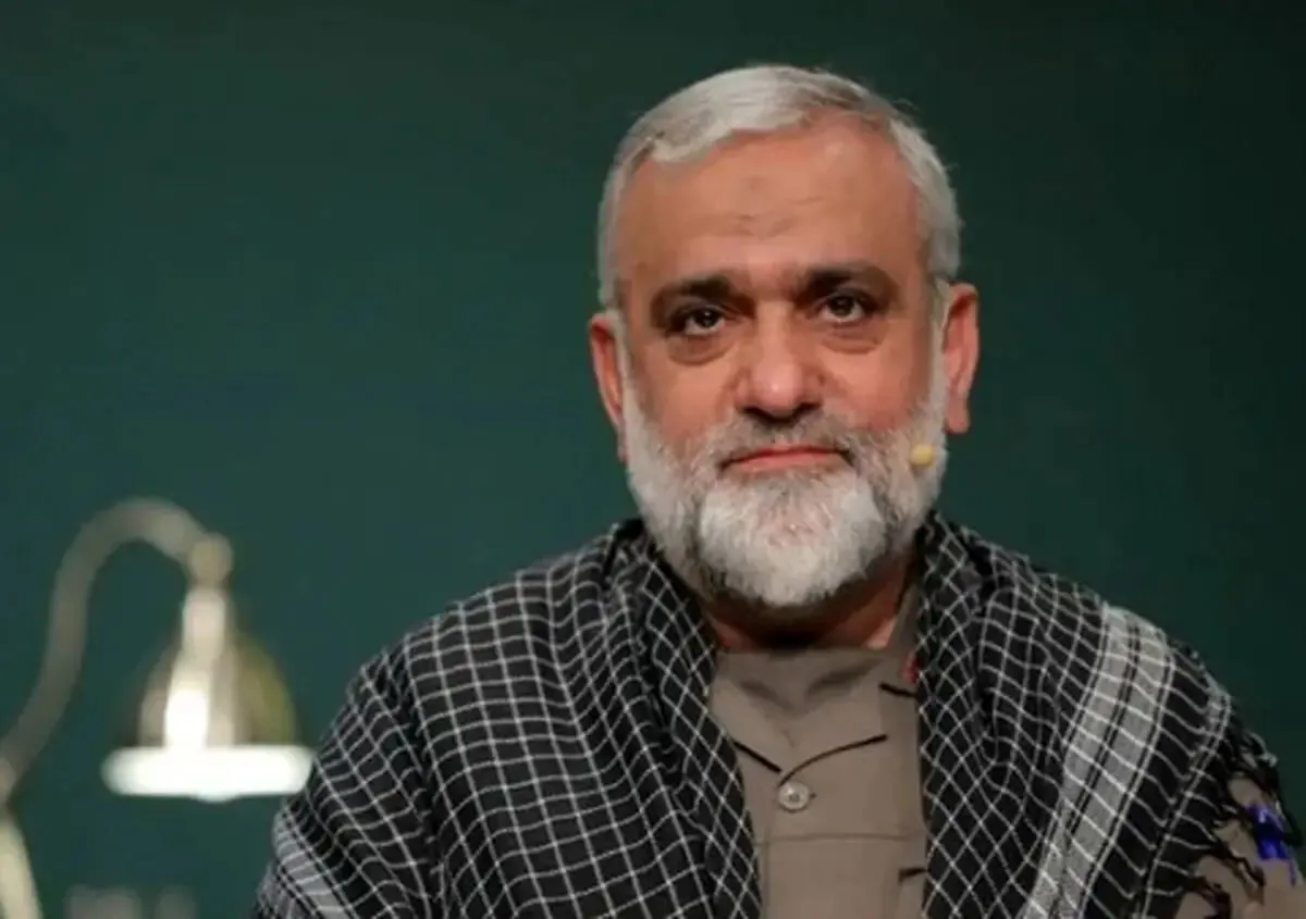 مشاور فرمانده کل سپاه: به زودی مسیرهای عبور ایجاد شده در تنگه هرمز توسط دیگران، مسدود میشود/ برد تسلیحاتی ایران متناسب با نیازها تعیین می شود