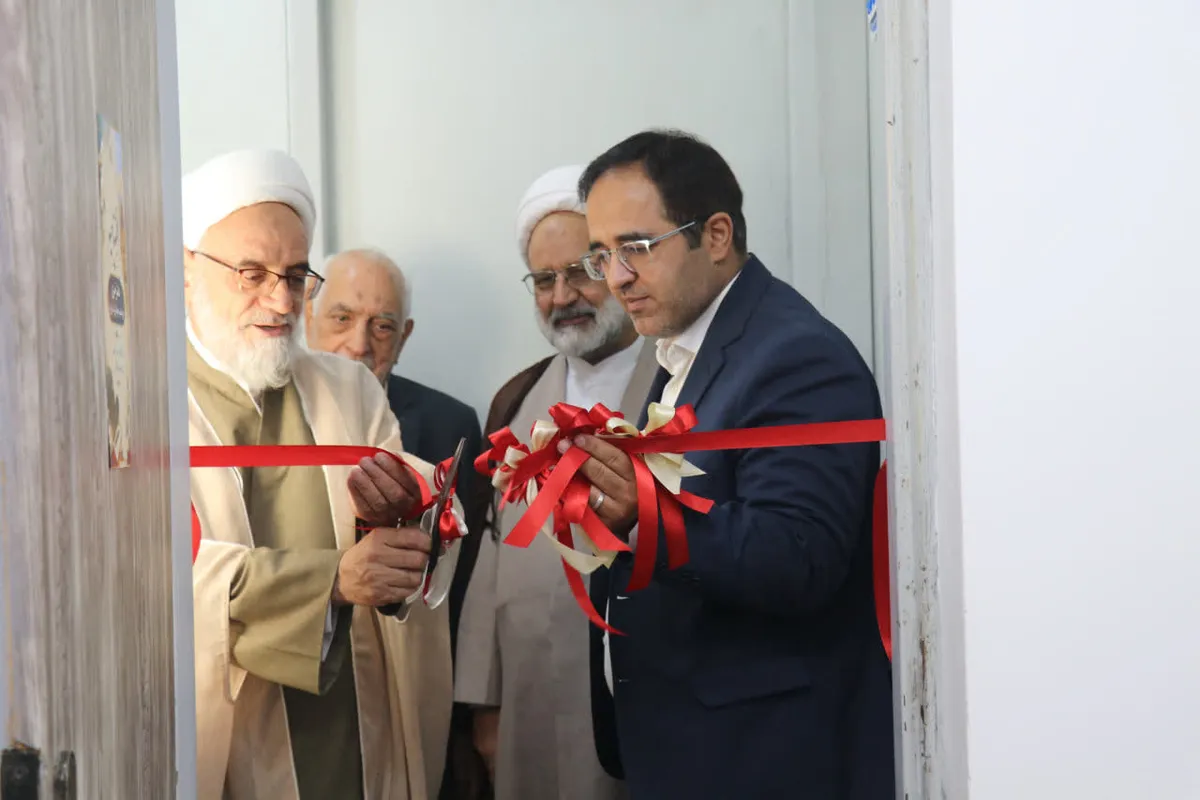 افتتاح دفتر خبری اقشار و صدا و سیمای استان یزد در حوزه علمیه