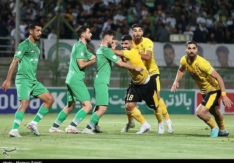 نگاهی به تقابل ذوبآهن و سپاهان؛ دربی با عطر پاییز