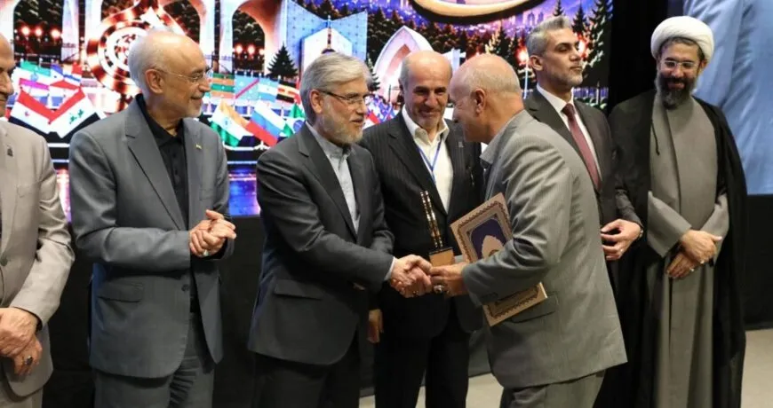 دانشگاه ارومیه برنده جایزه ملی ثریا در جذب دانشجویان بین المللی شد