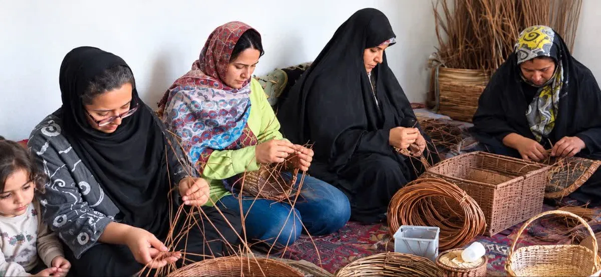 توانمند سازی ۱۲۰۰ بانوی کارآفرین روستایی در استان همدان/اعطای ۲۰۰ میلیارد تومان تسهیلات بنیاد علوی
