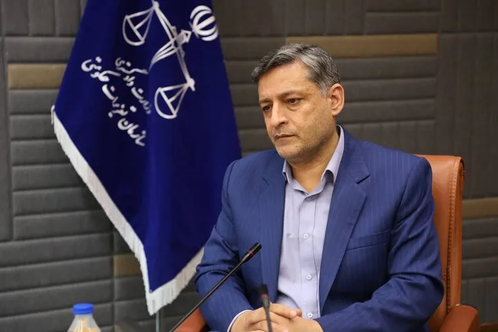 مهر و موم ۹۰ واحد صنفی متخلف در کردستان