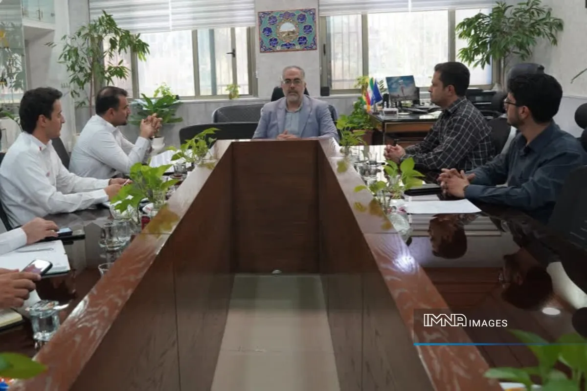 باغ رضوان در مسیر تقویت خدمات امدادی؛ بررسی استقرار پایگاه اورژانس اصفهان