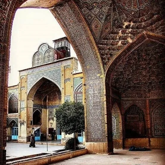 تلاش برای احیای بافت تاریخی شیراز با تکیه بر مشارکت سرمایهگذاران