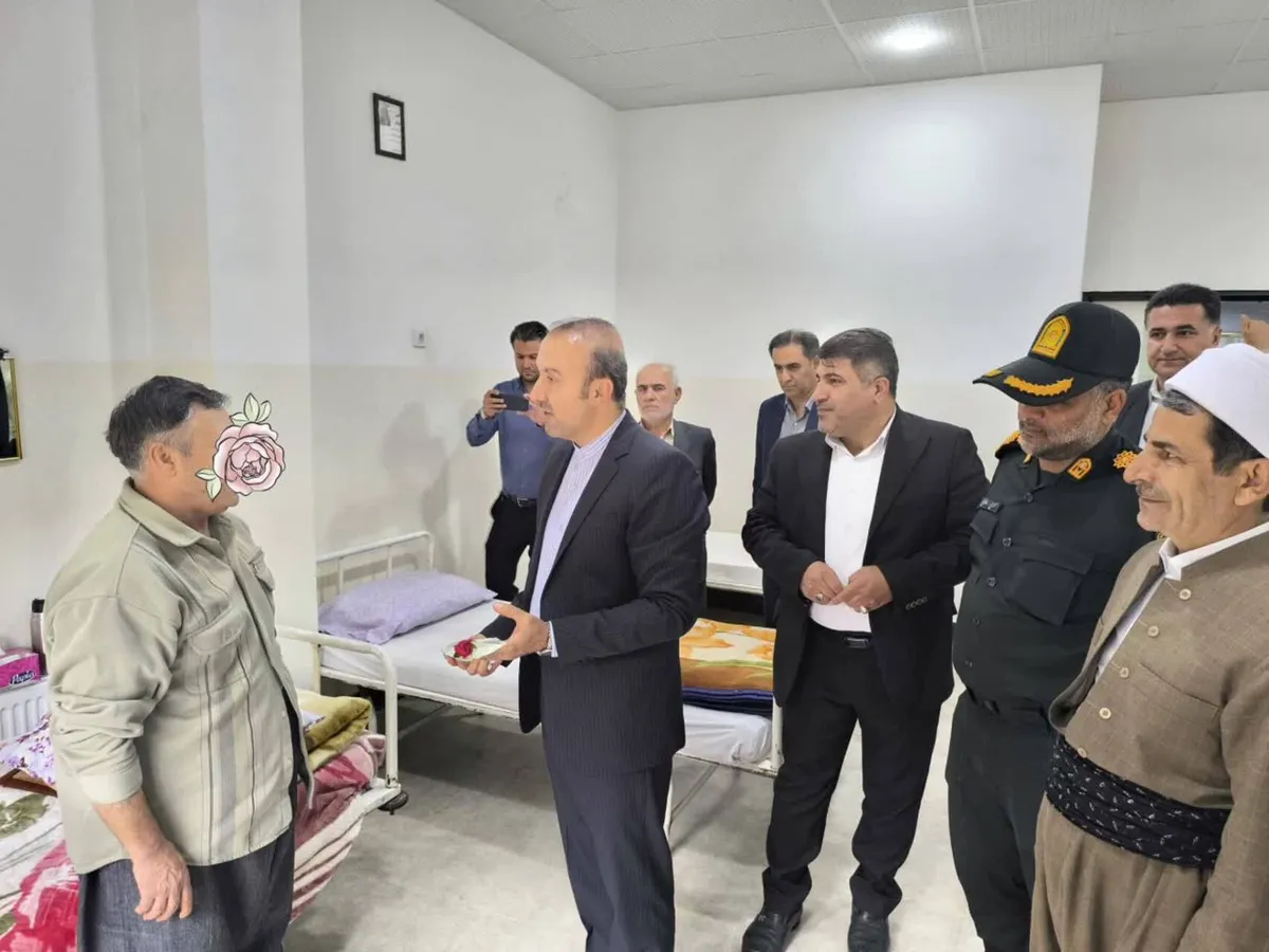 تکریم سالمندان در بوکان
