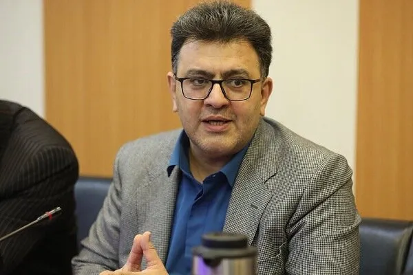صدور بیش از ۳۲ هزار سند در اراک؛ ضرورت ارتقای زیرساختهای ثبت اسناد