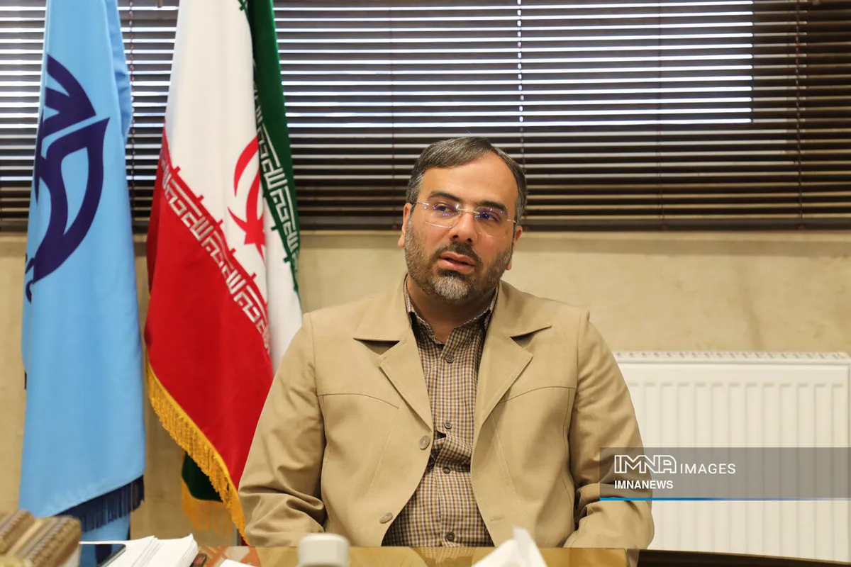 ایمن‌سازی معابر اطراف مدارس اصفهان با نصب تابلوهای هشداردهنده جدید