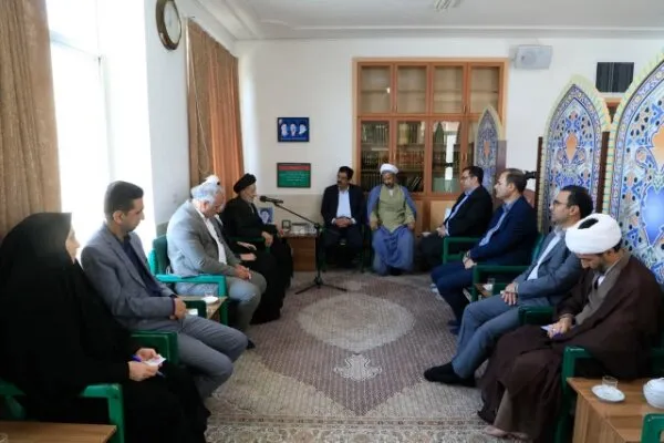 ذاکر: ۳۰۰ کیلومتر از راههای خراسان جنوبی آسفالت شد