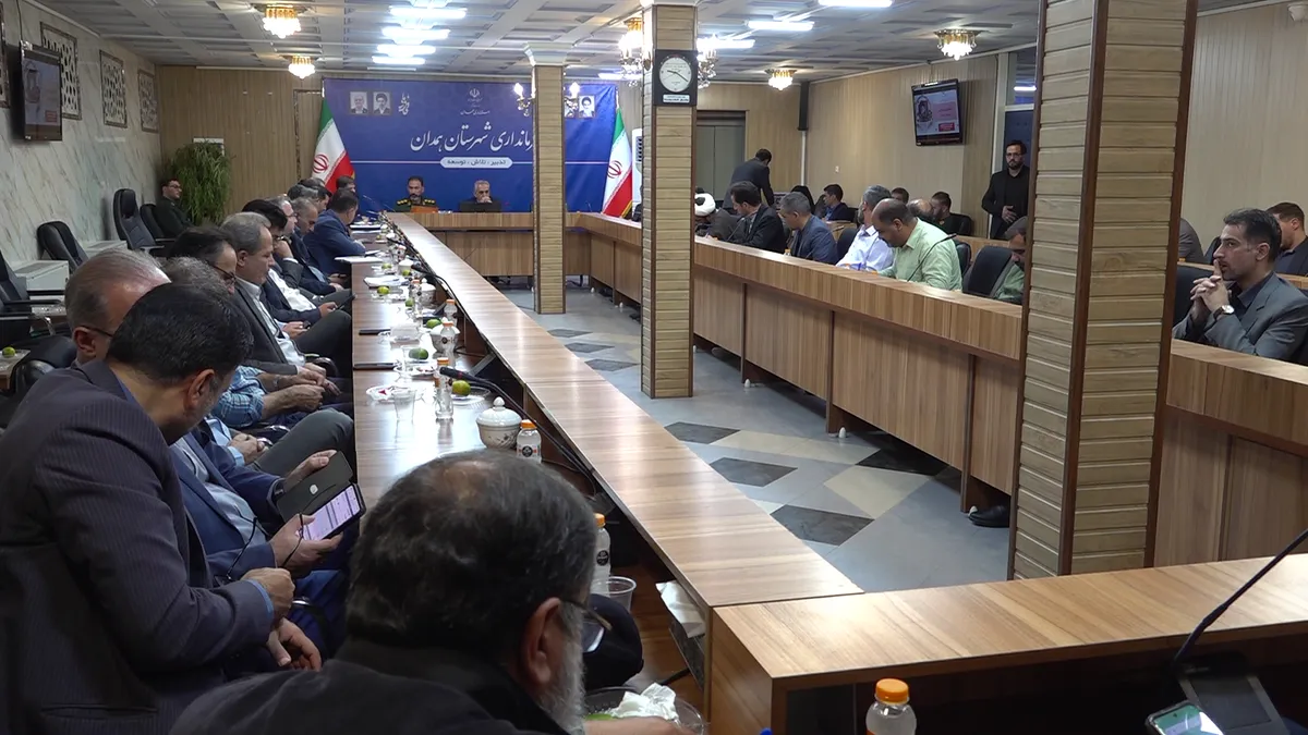 از اعلام جزئیات همایش بزرگ «جانفدا» تا پیگیری ساخت شهرکهای مسکونی در جلسه شورای اداری همدان