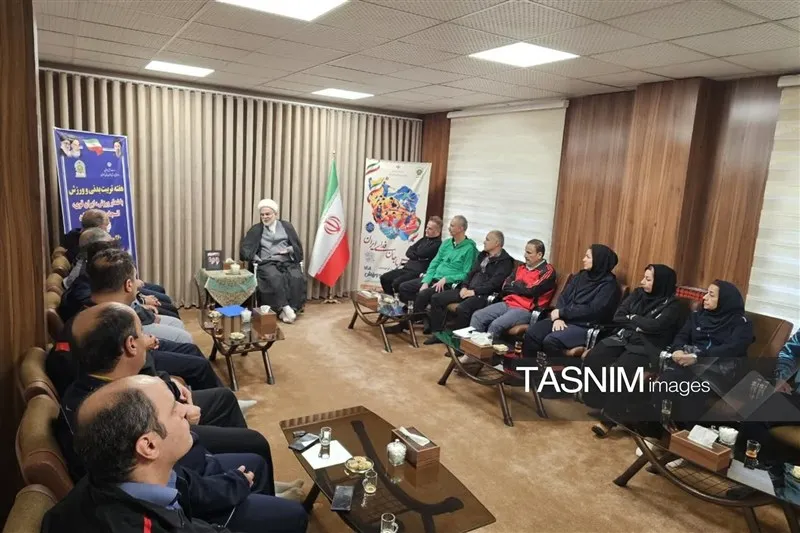 پورذهبی: ورزش کردستان نیازمند حمایت بیشتر و تقویت زیرساختهاست