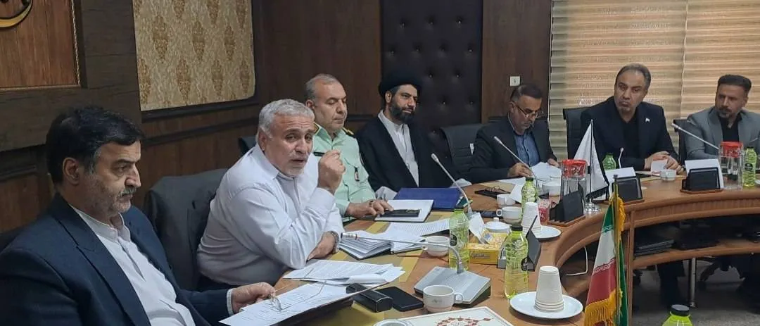 تأکید فرماندار لنجان بر پیگیری هفتگی مشکلات فولادشهر