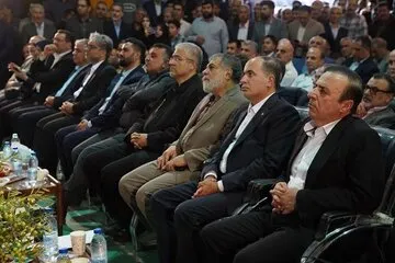 جشنواره-زیتون-سخنرانی.jpg
