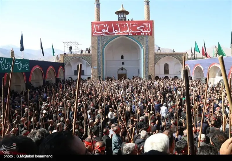 آغاز مراسم سنتی مذهبی قالیشویان در کاشان