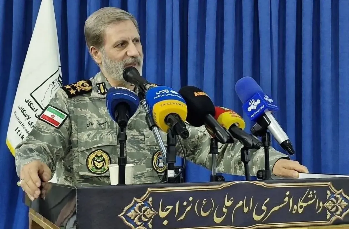 فرمانده کل ارتش: تنگه هرمز تا رعایت حقوق ملت ایران بسته خواهد ماند/ تهدید زیرساختهای ایران با پاسخ چندبرابری مواجه خواهد شد