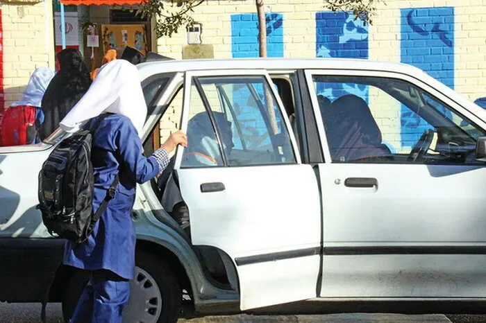 سرویس مدارس تنگارم ساماندهی شد