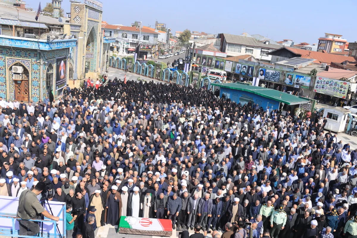 پیکر آیتالله قربانی در آستانهاشرفیه به خاک سپرده شد