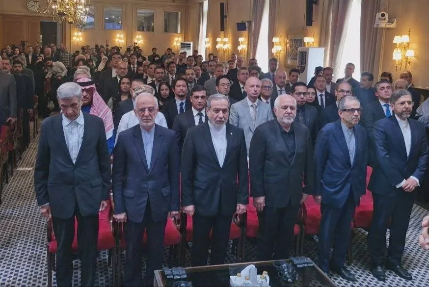 حضور عراقچی و ظریف در نشست تخصصی «نقش شهید خرازی در اجماعسازی سیاست خارجی» + عکس