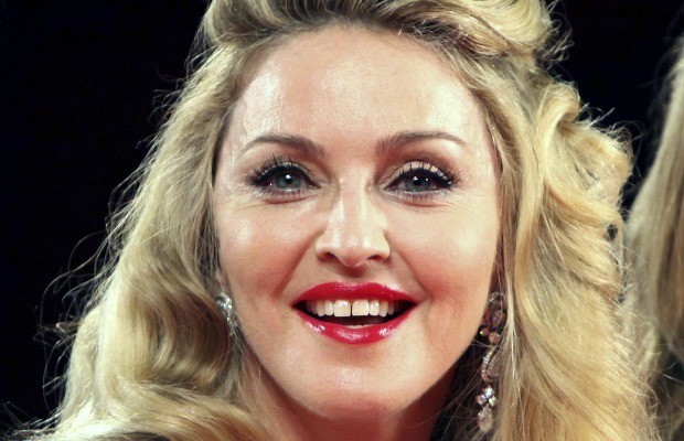 https://rouzegar.com/wp-content/uploads/2014/12/Madonna_RouzeGar.Com_1.jpg
