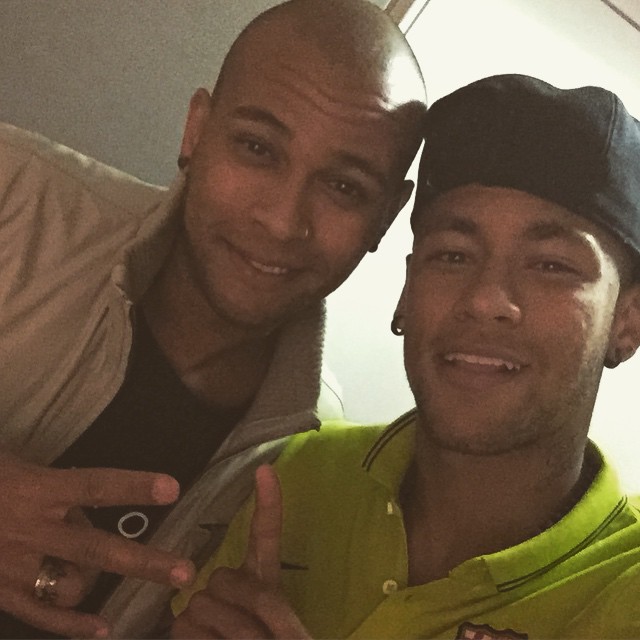 https://rouzegar.com/wp-content/uploads/2015/06/neymar_Rouzegar.com_6.jpg