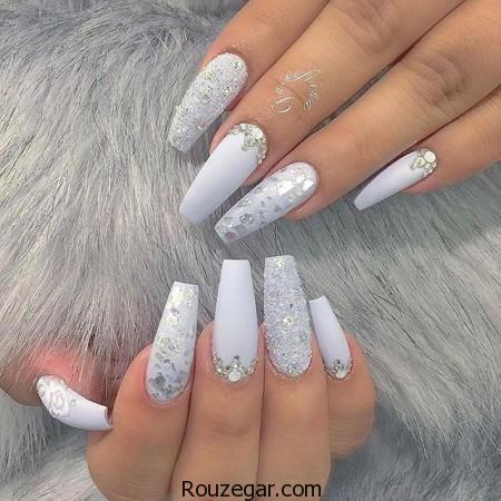 آموزش طراحی ناخن ساده و شیک به همراه عکس های مدل طراحی ناخن 96,راحی ناخن با لاک,آموزش طراحی ناخن ساده,اموزش طراحی ناخن تصویری,آموزش طراحی ناخن ساده و شیک,طراحی ناخن با چسب نواری,طراحی ناخن با آب,طراحی ناخن ساده و زیبا,وسایل طراحی ناخن,آموزش لاک زدن با آب