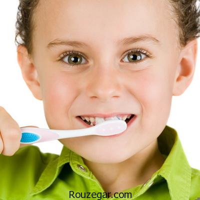 باعث دندان قروچه در کودکان چیست ، دندان قروچه کودک در بیداری ، علت فشار دادن دندانها روی هم ، فشار دادن دندانها روی هم در خواب