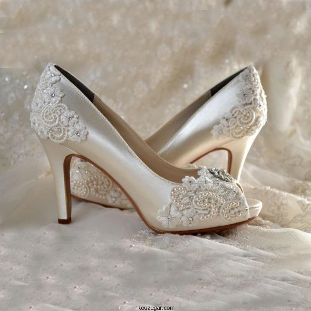 مجموعه زیباترین مدل کفش عروس مد سال 96-2017،کیف عروس،مدل کفش عروس بدون پاشنه،کفش عروس پاشنه بلند،کفش عروس پاشنه کوتاه،خرید کفش عروس،کفش عروس پاشنه پهن،کفش عروس پاشنه بلند سفید،کفش پاشنه بلند عروسکی