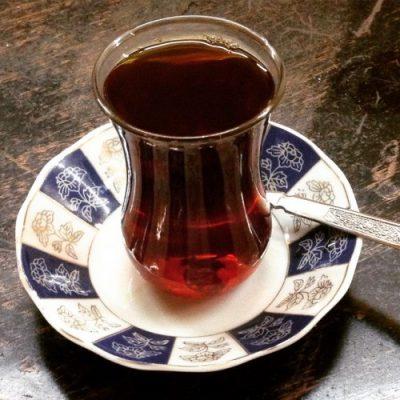 طرز تهیه چای,دم کردن چای سبز,طرز تهیه چای عربی,مدت زمان دم کشیدن چای,طرز تهیه چای عراقی,چگونه چای دم کنیم,دم کردن چای با هل,دم کردن چای دارچین,طعم دهنده چای