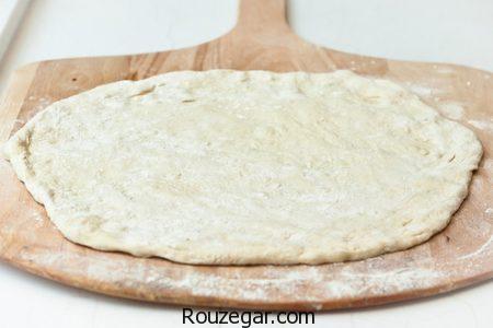 خمیر پیتزا,طرز تهیه خمیر پیتزا ایتالیایی,آموزش خمیر پیتزا خوشمزه با مخمر