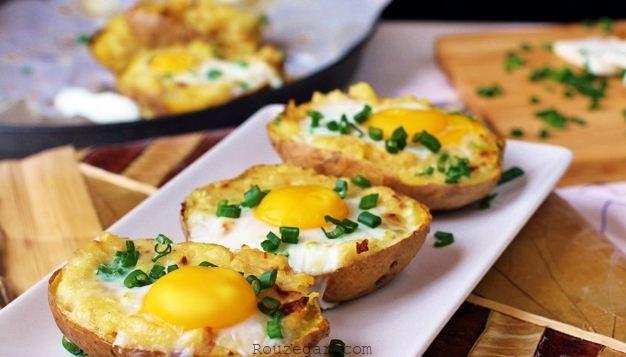 طرز تهیه سیب‌زمینی شکم پر برای وعده صبحانه