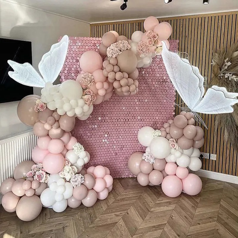 بادکنک آرایی تولد تم پروانه - گل آرایی و بادکنک آرایی مایا گل