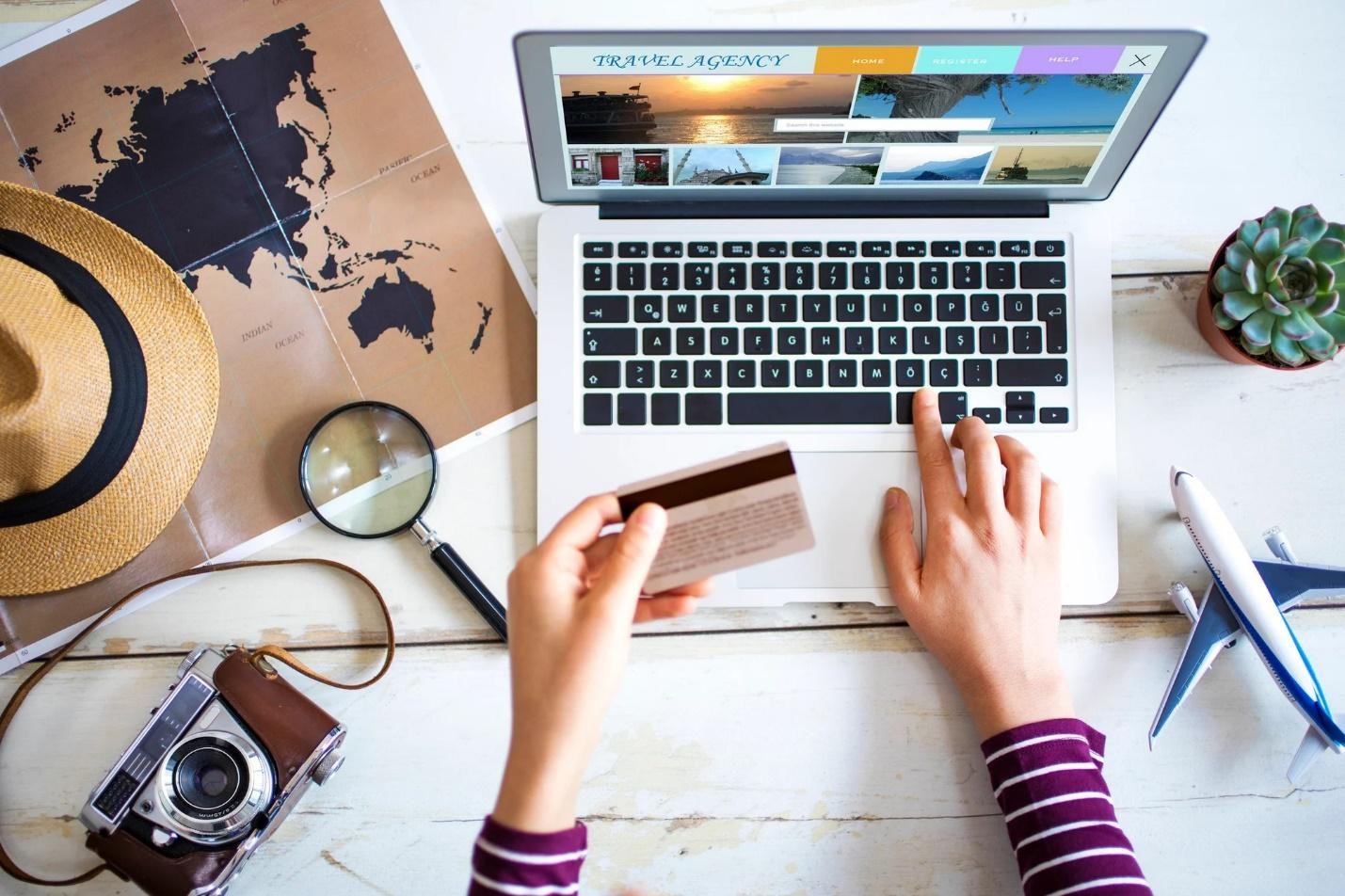 خرید بلیط ارزان با فلای تودی